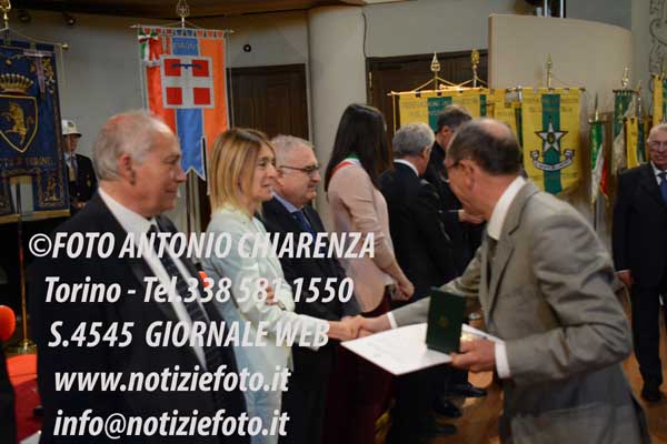 S4545-6_ACH_3650