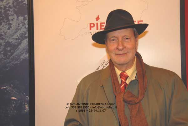 s1861,039,Gianni Vattimo