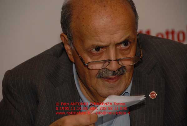 S1995,024,Maurizio Costanzo