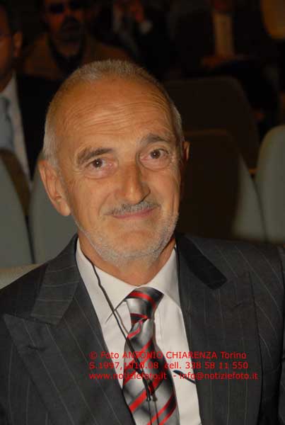 S1997,086,Gianfranco Re