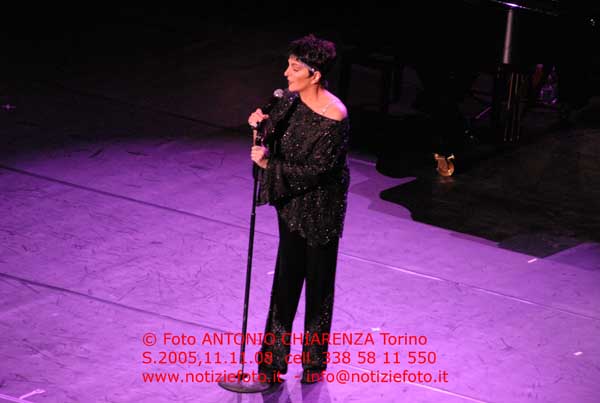 S2005_046_Liza  Minnelli