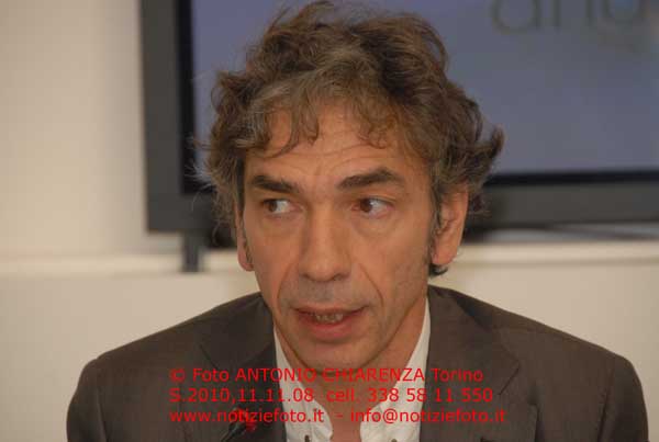 S2010_052_Xavier_Allard