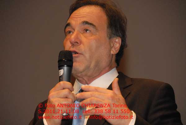 S2011_104_Oliver_Stone.