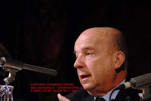 S2066_056_Gustavo_Zagrebelsky
