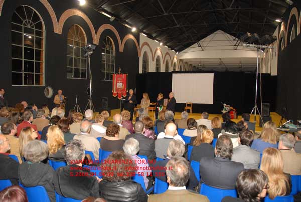 S2068_036_lavanderia_vapore_Collegno
