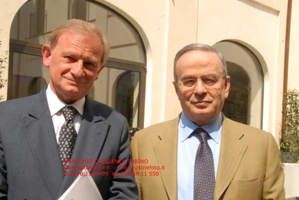 S2076_108_Policante_Picchioni