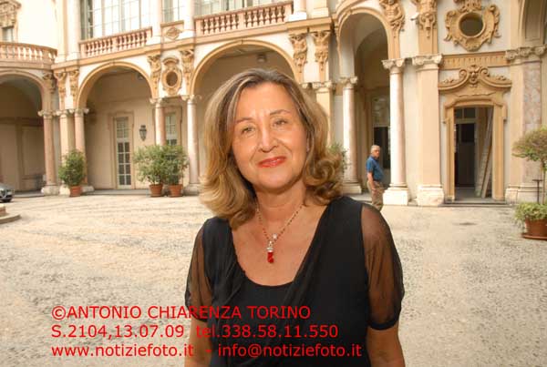 S2104_098_Paola_Gassman
