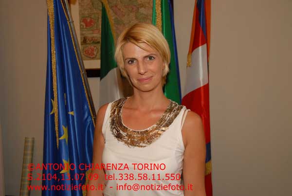 S2104_130_Amanda_Prelle