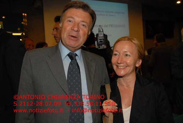 S2112_159_Rodda_Vana