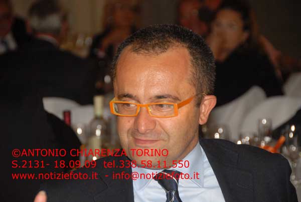 S2131_100_Rino_Drogo