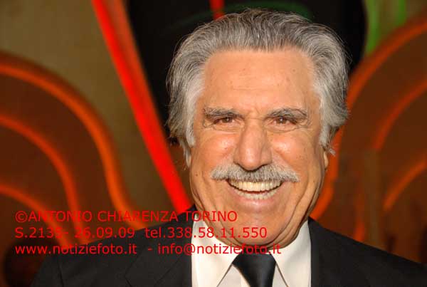 S2135_076_Lando_Buzzanca