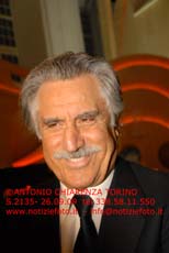 S2135_079_Lando_Buzzanca