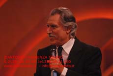 S2135_294_Lando_Buzzanca