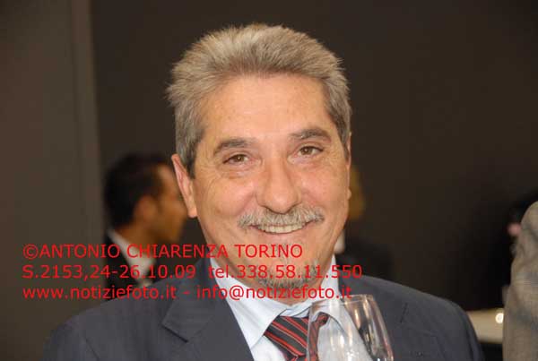 S2153_035_Lino_Carlo_Rava