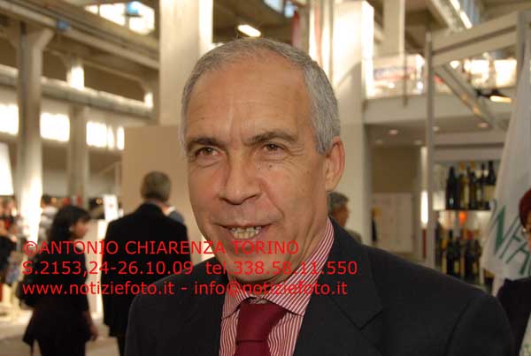 S2153_102_Salvatore_Vullo