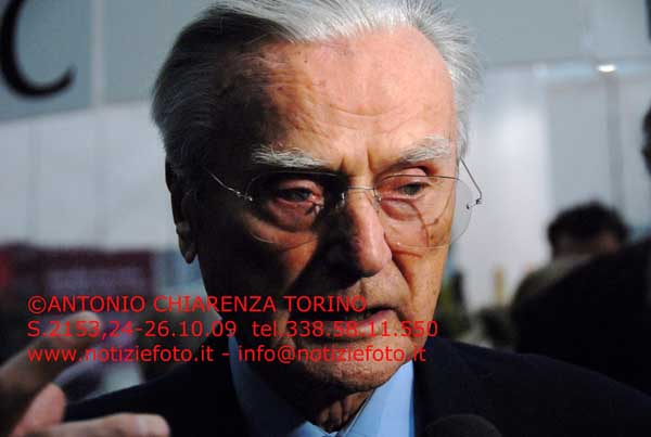 S2153_226_Santi_Biondi