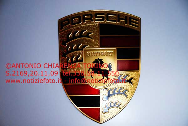 S2169_031_Porsche