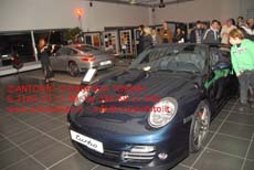 S2169_010_Porsche_911