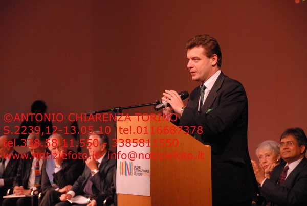 S2239_403_Roberto_Cota