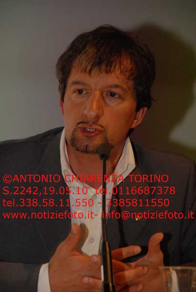 S2242_006_Roberto_Burdese