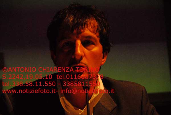 S2242_009_Roberto_Burdese