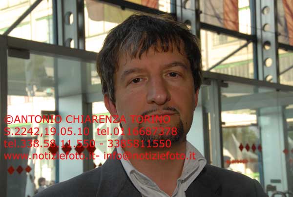 S2242_153_Roberto_Burdese