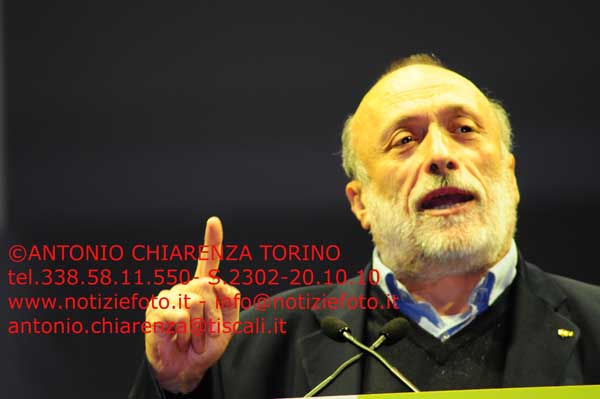 S2302_20100_5430_Carlo_Petrini