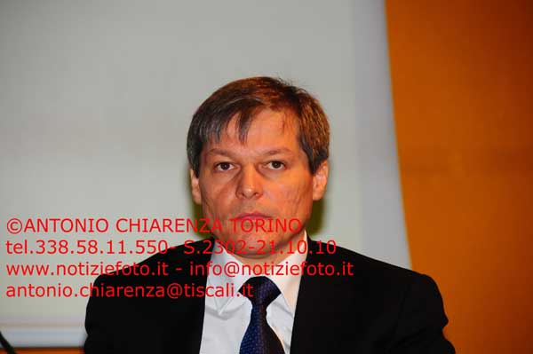 S2302_21100_5695_Dacian_Ciolos