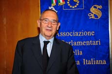 S2434_061_9295_Renzo_Patria