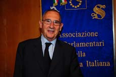 S2434_061_9296_Renzo_Patria