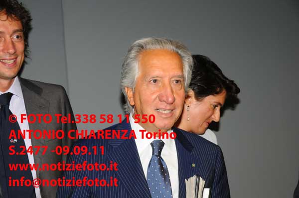 S2477_091_9057_Carlalberto_Corneliani