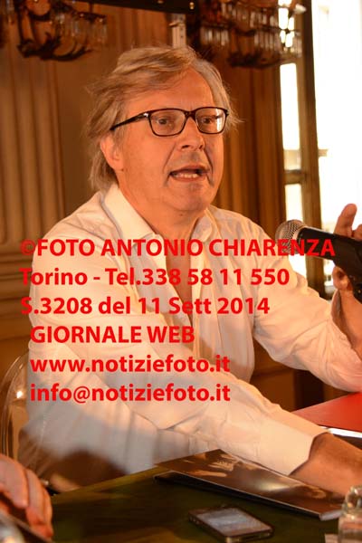 S3208_094_1157_Vittorio_Sgarbi