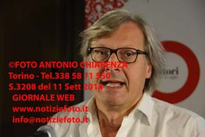 S3208_094_1162Vittorio_Sgarbi