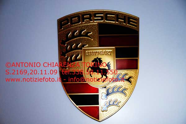S2169_031_Porsche