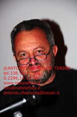 S2296_100_4429_Steve_Della_Casa